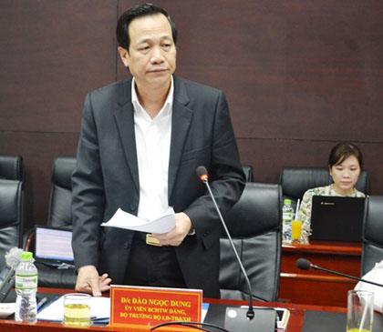 "Không thể cứ đào tạo trên trời, sau đó người ta đi dưới đất, đi đâu thì đi"